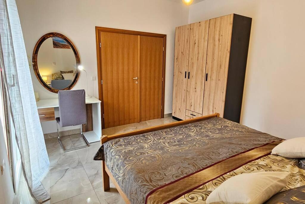 Apartmani Mira ซาดาร์ ภายนอก รูปภาพ